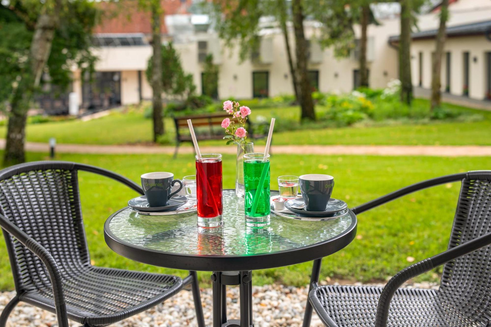 Szarvaskut Hotel Зірц Екстер'єр фото