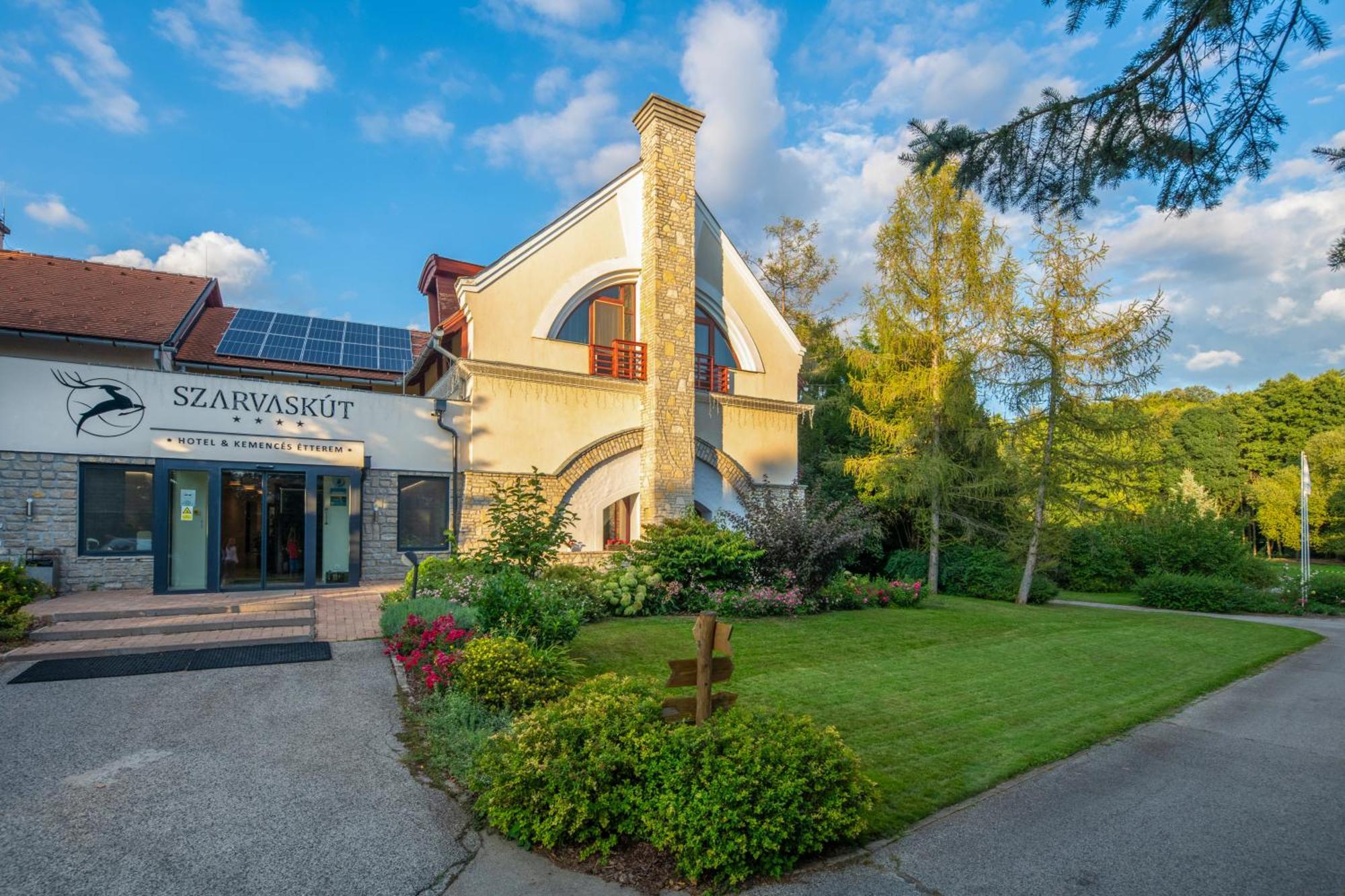 Szarvaskut Hotel Зірц Екстер'єр фото
