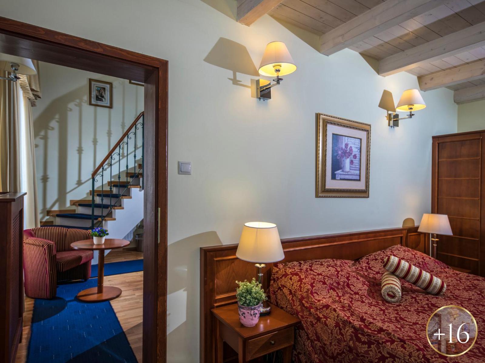 Szarvaskut Hotel Зірц Екстер'єр фото