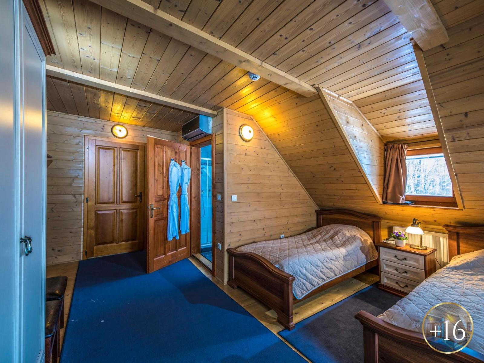 Szarvaskut Hotel Зірц Екстер'єр фото
